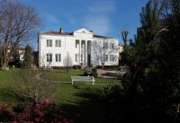 Pałac Rodziny Łubieńskich, obecnie siedziba Muzeum Ziemi...