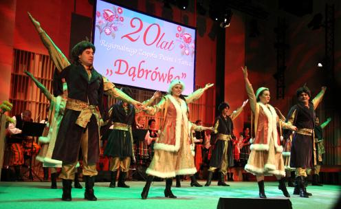 Koncert Jubileuszowy - 20 LAT REGIONALNEGO ZESPOŁU PIEŚNI I TAŃCA "DĄBRÓWKA"